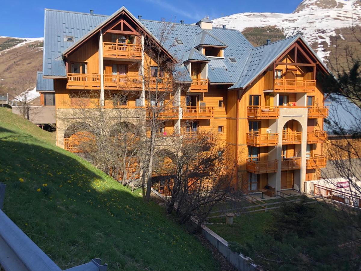 L'Etoile Des Ours Aparthotel Les Deux Alpes Exterior photo